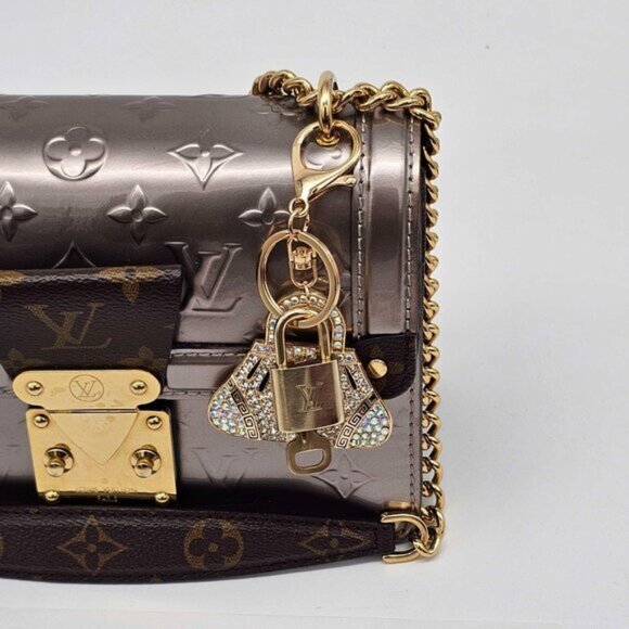 Authentic Louis Vuitton Lock & Key with unbranded Bagcharm, Keycharm, Keychain - Picture 2 of 8